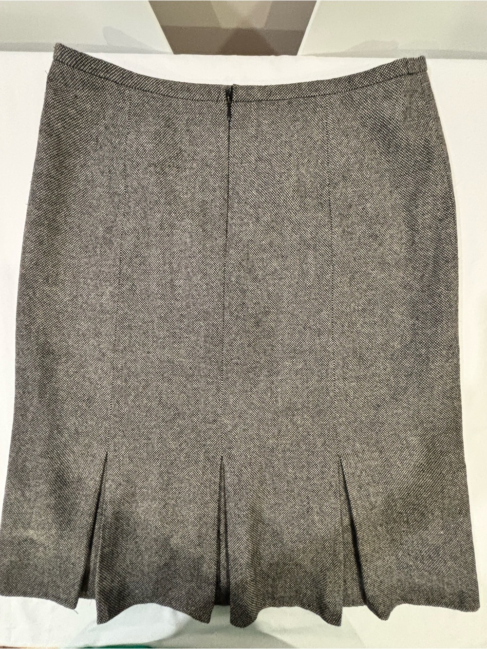 Jessica Wool Blend Tweed Pleated Hem Pencil Skirt Size 14 - Dark Grey